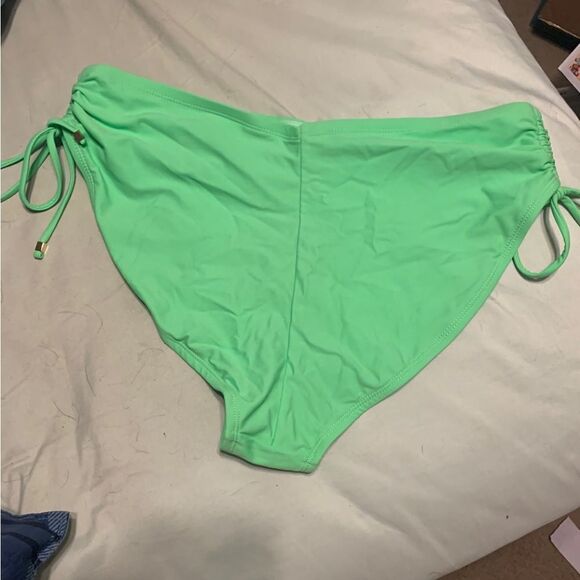 Time and‎ Tru 1X Neon Green Swim Bottoms - Picture 4 of 4